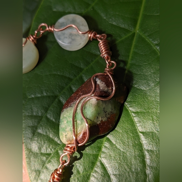 Handcrafted Copper Chain Bracelet With Chrysoprase And Aventurine Gemstones - Picture 7 of 16